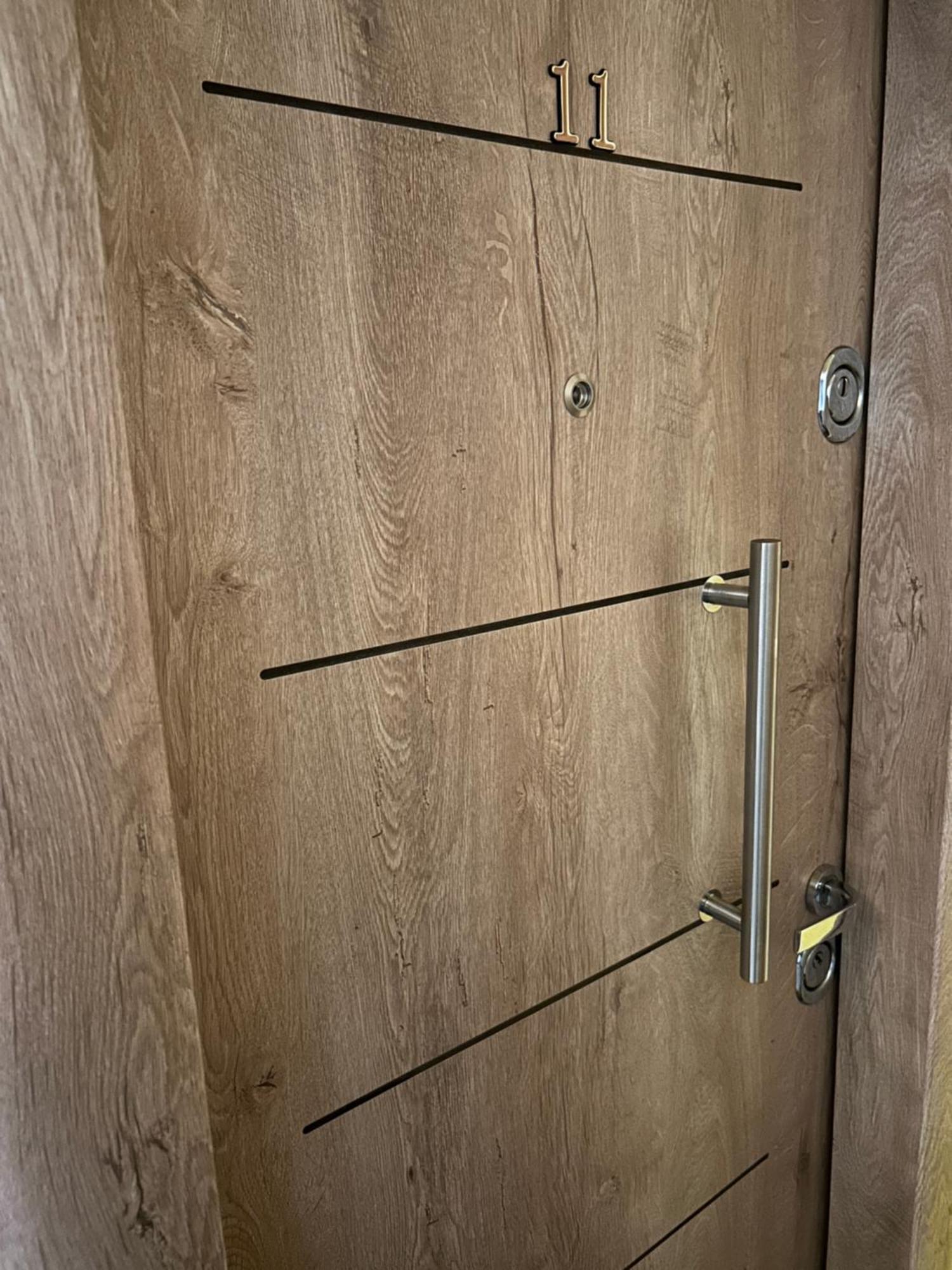 Lillia House Lägenhet Braşov Exteriör bild